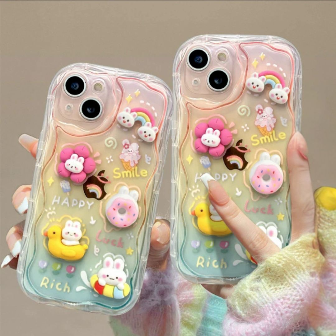 Curvy Edge Clear iPhone Case with Charm – Trendy & Protective