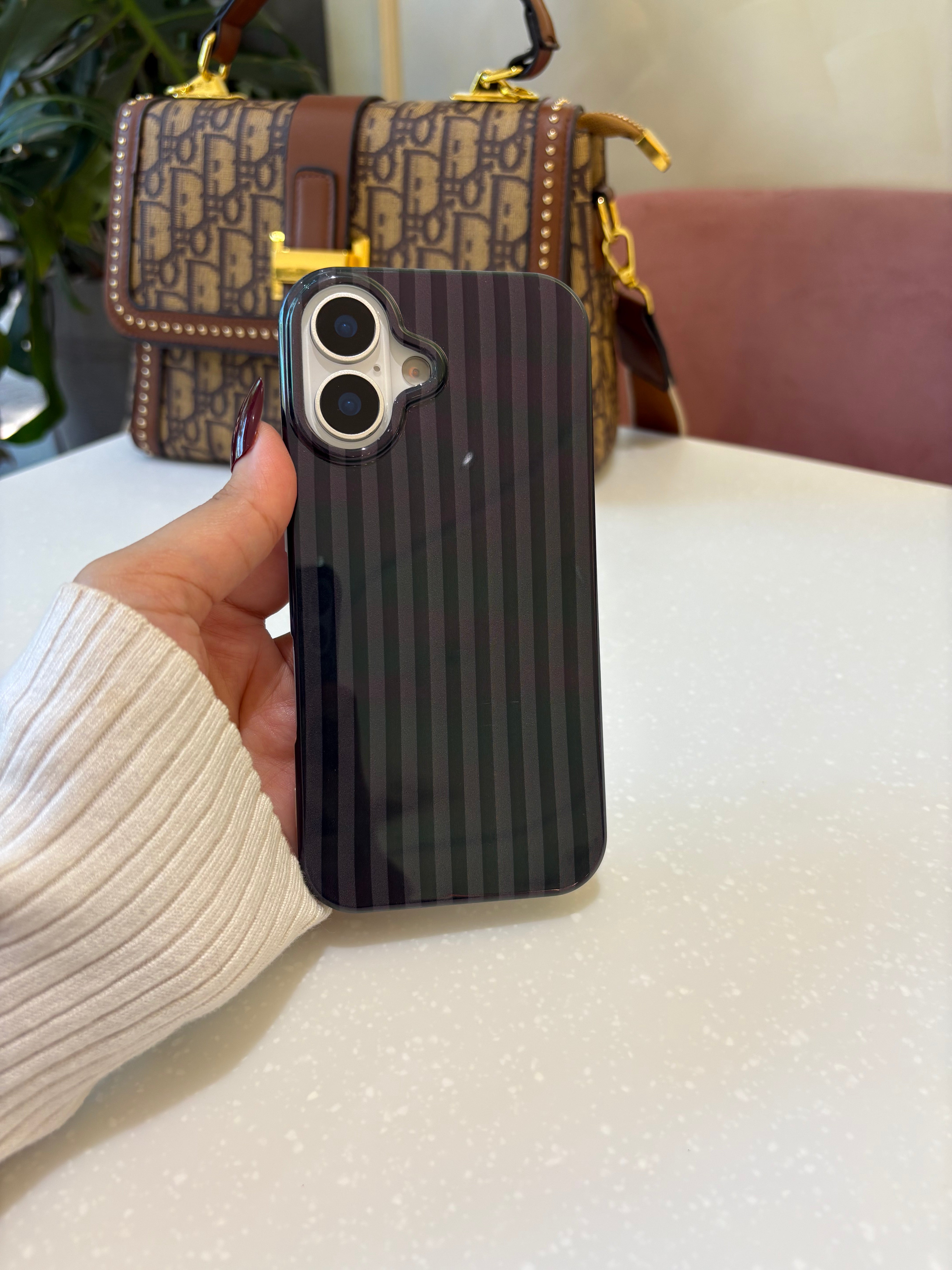 Shadow Stripe Matte Case