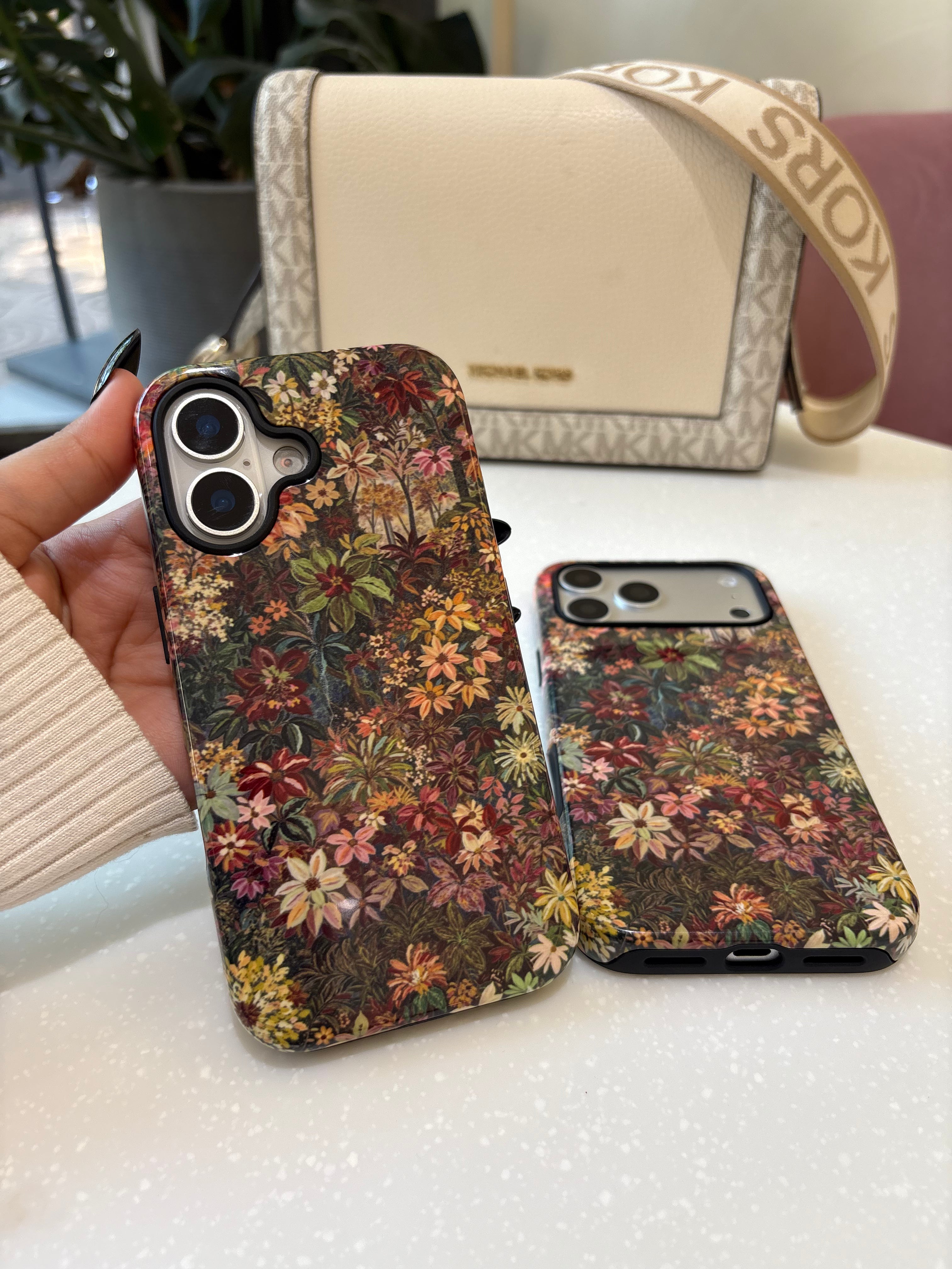 Vintage Floral Garden Case