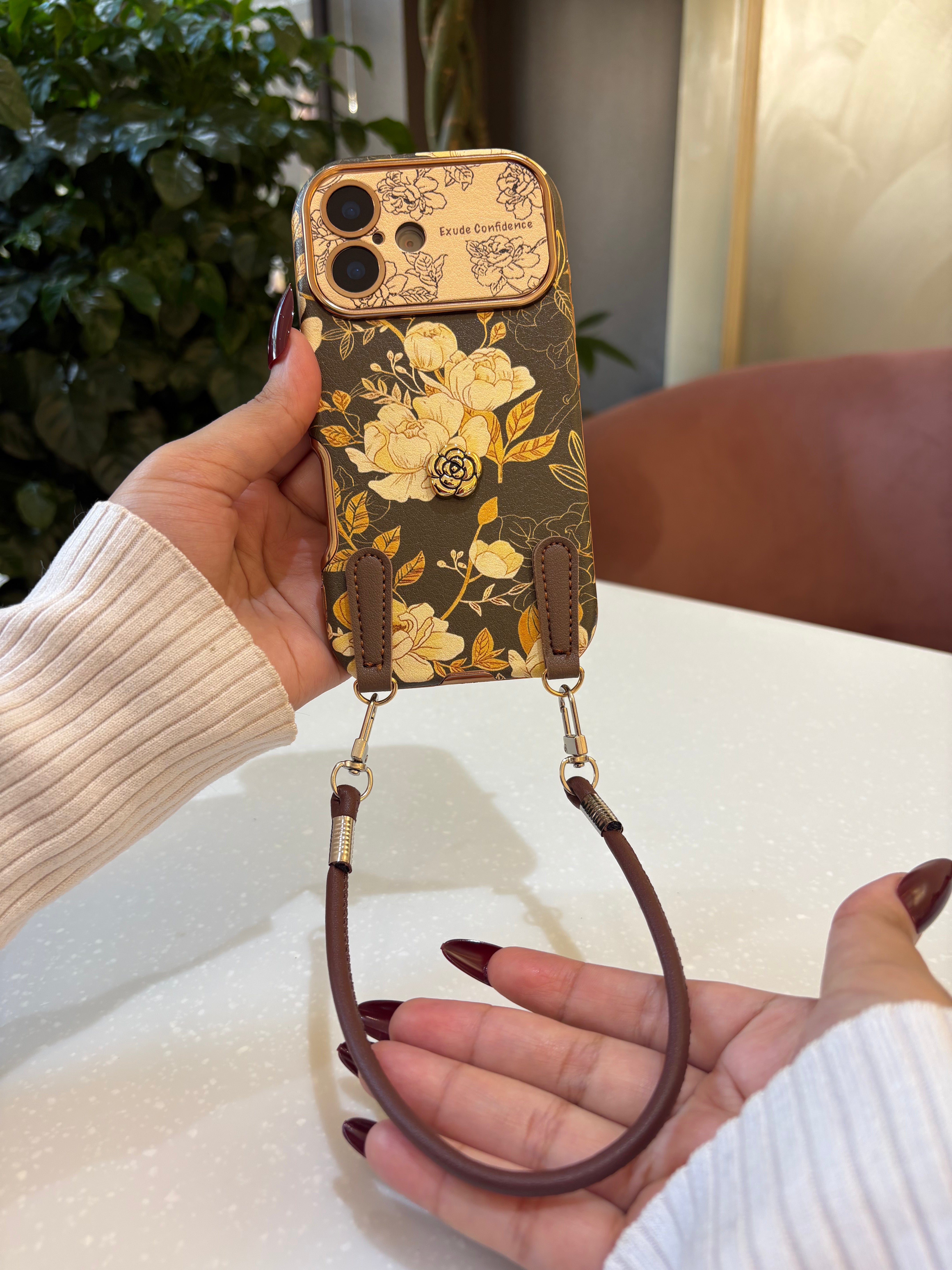Vintage Camellia Crossbody Case